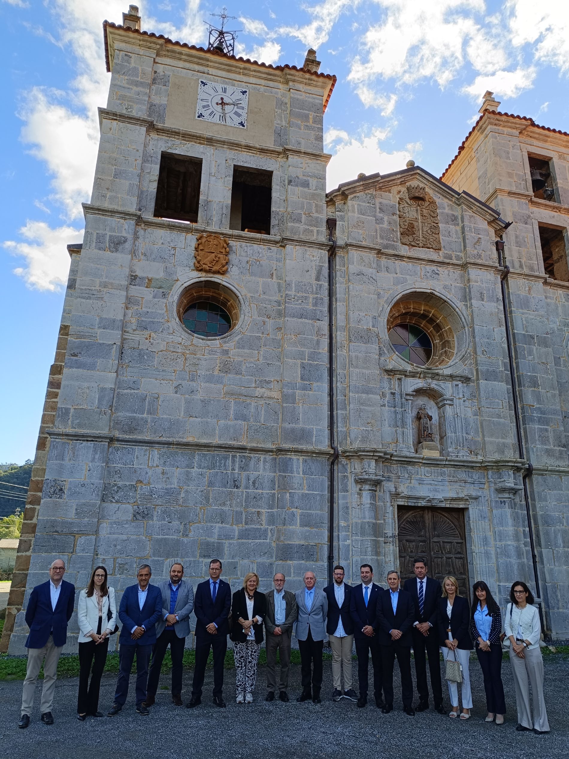 Reunin Junta Gobierno. Cornellana